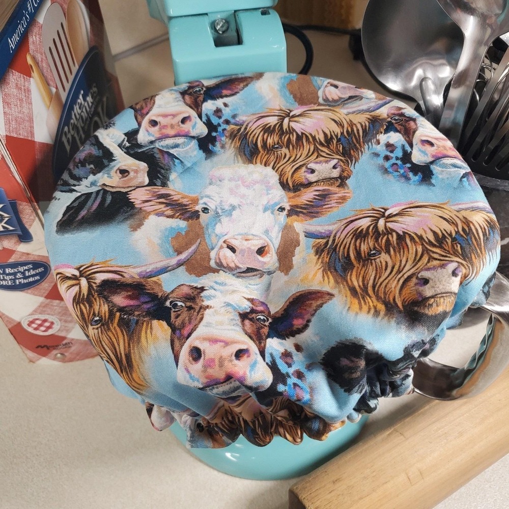 Country Cows / Blue Basket Weave KitchenAid Mixer Mixing‎ Bowl Cover Decor